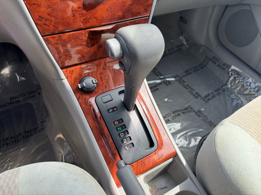 Used 2007 Toyota Corolla LE FWD image 24