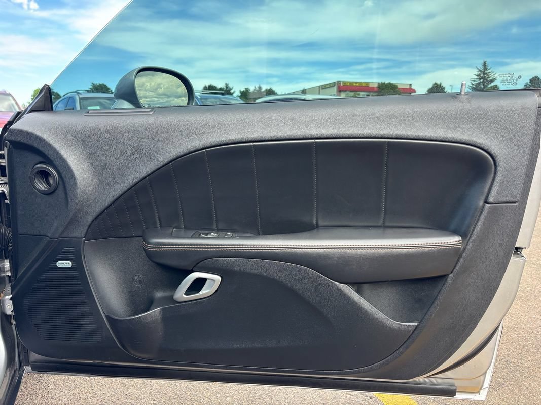 Used 2015 Dodge Challenger R/T Plus RWD image 18