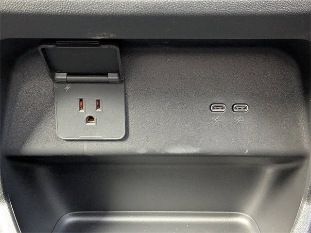 New 2026 GMC Sierra EV Elevation image 17