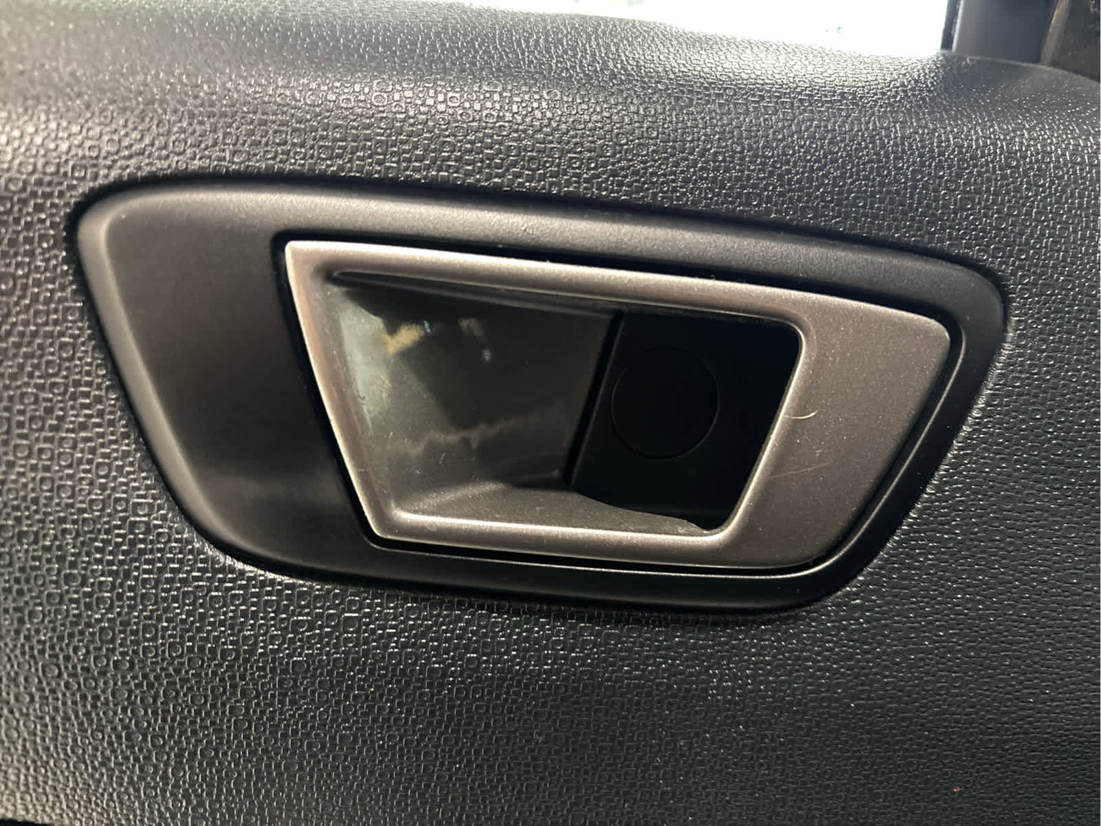 Used 2020 Ford EcoSport SE w/ SE Convenience Package image 37