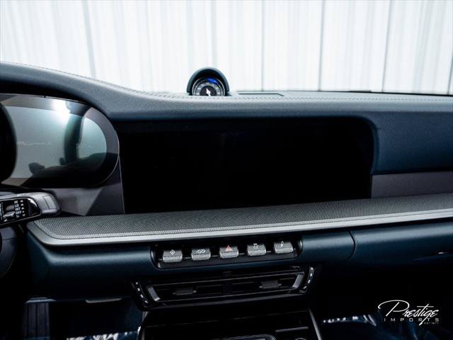 Used 2024 Porsche 911 Carrera S RWD image 27