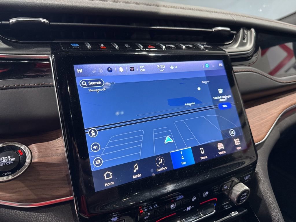 Used 2022 Jeep Grand Cherokee Summit w/ Luxury Tech Group V image 20