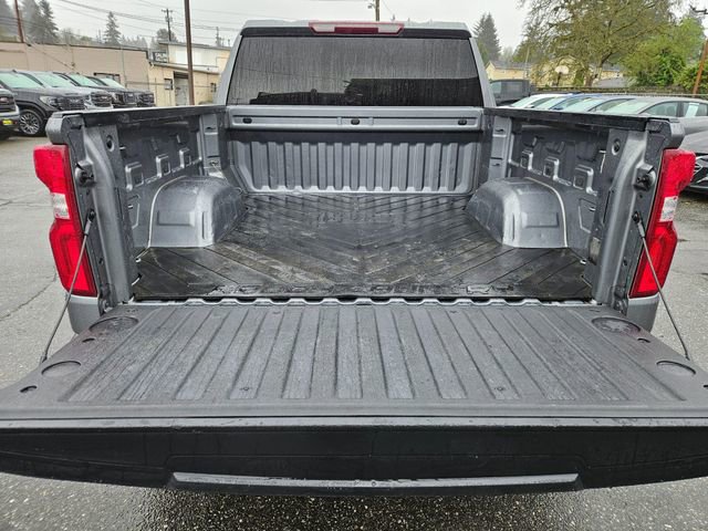 Used 2020 Chevrolet Silverado 1500 RST w/ Texas Edition AWD/4WD image 16