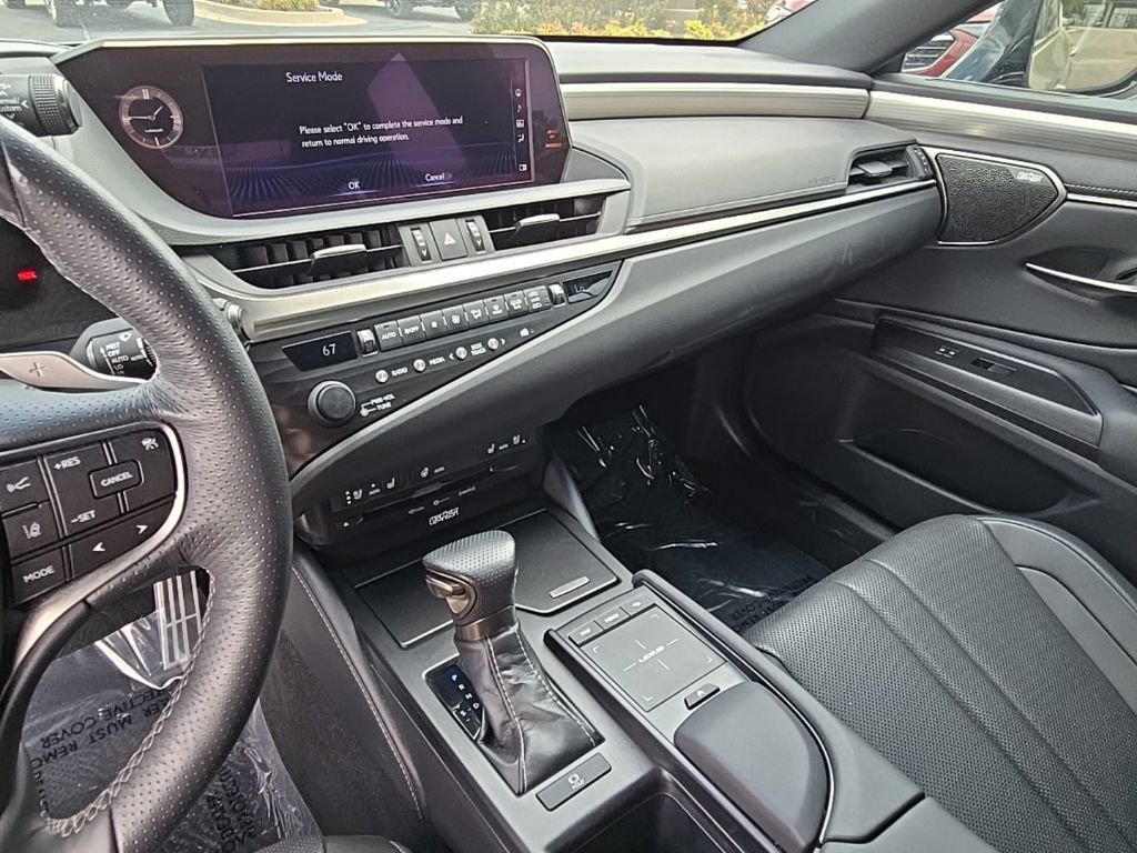 Used 2019 Lexus ES 350 F Sport w/ Accessory Package 2 FWD image 14