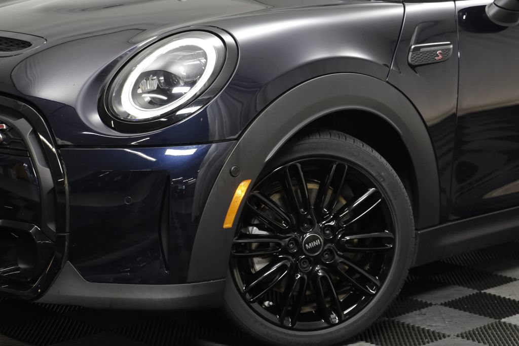 Used 2023 MINI Cooper S FWD image 3
