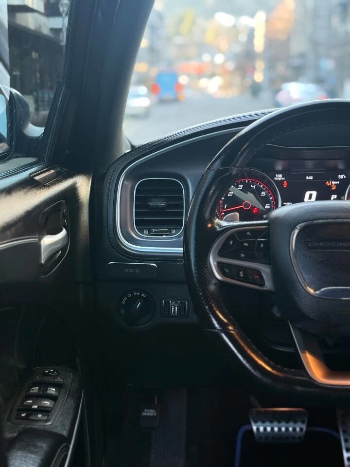 Used 2020 Dodge Charger Scat Pack image 15