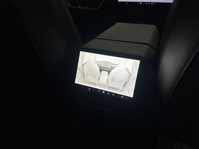 Used 2024 Tesla Cybertruck Cyberbeast AWD/4WD image 20