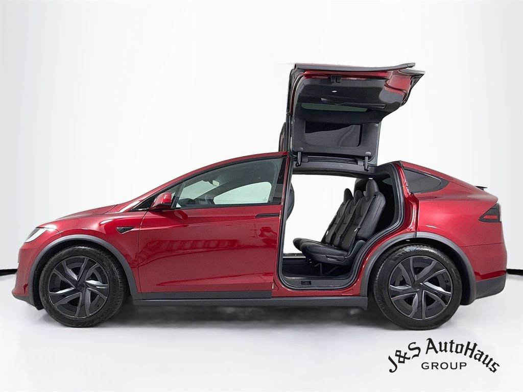 Used 2026 Tesla Model X AWD/4WD image 4