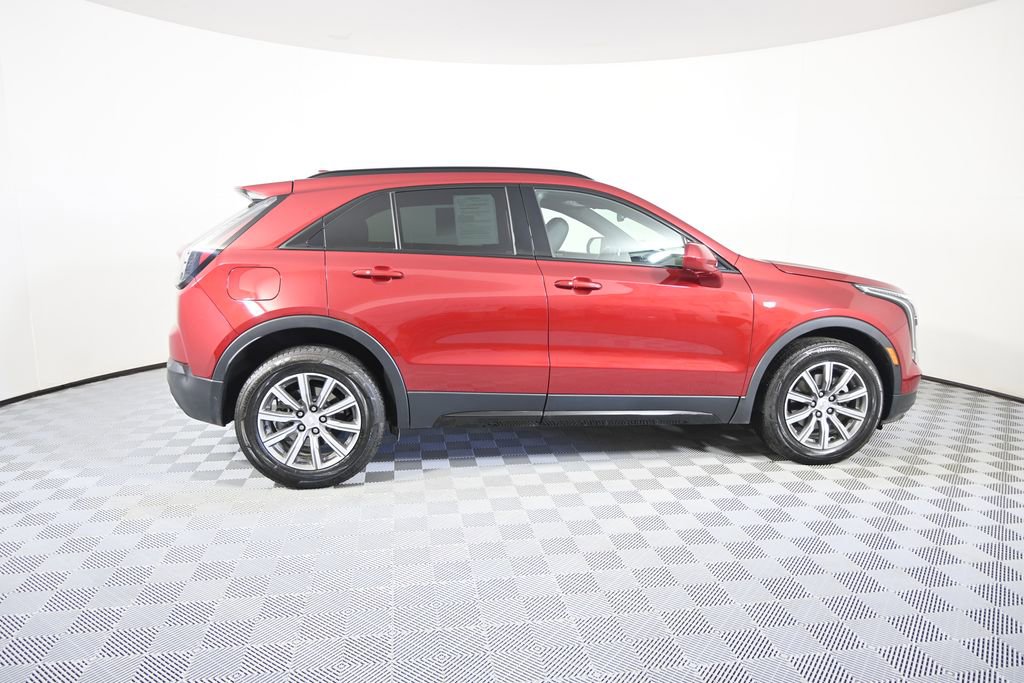 Used 2019 Cadillac XT4 Sport w/ Driver Awareness Package AWD/4WD image 7