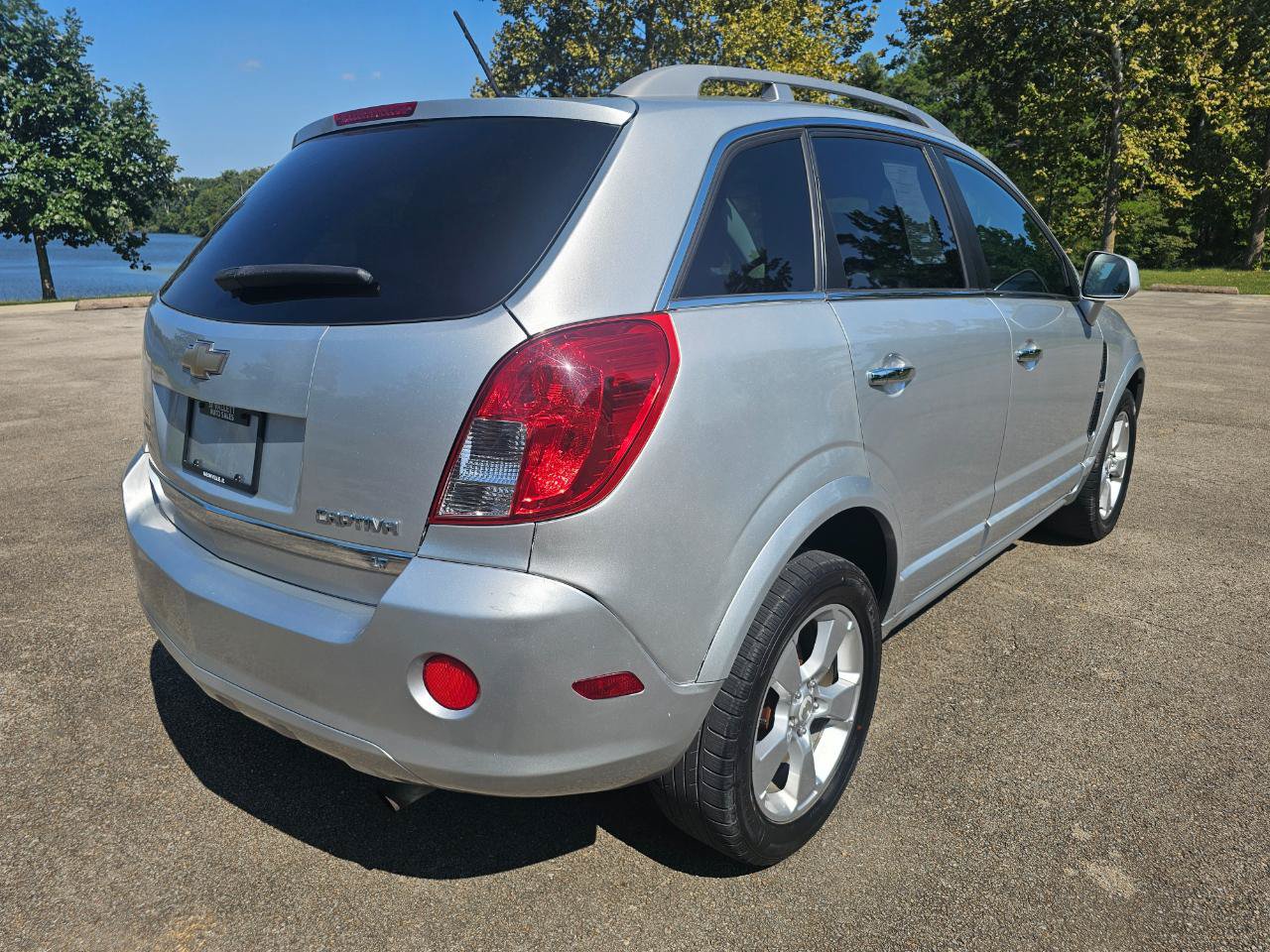Used 2015 Chevrolet Captiva Sport LT w/ Convenience Package FWD image 5