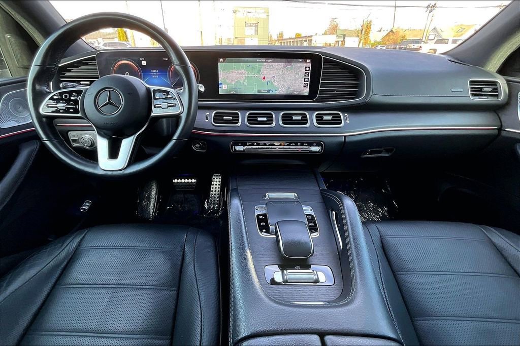 Used 2020 Mercedes-Benz GLS 580 4MATIC image 17