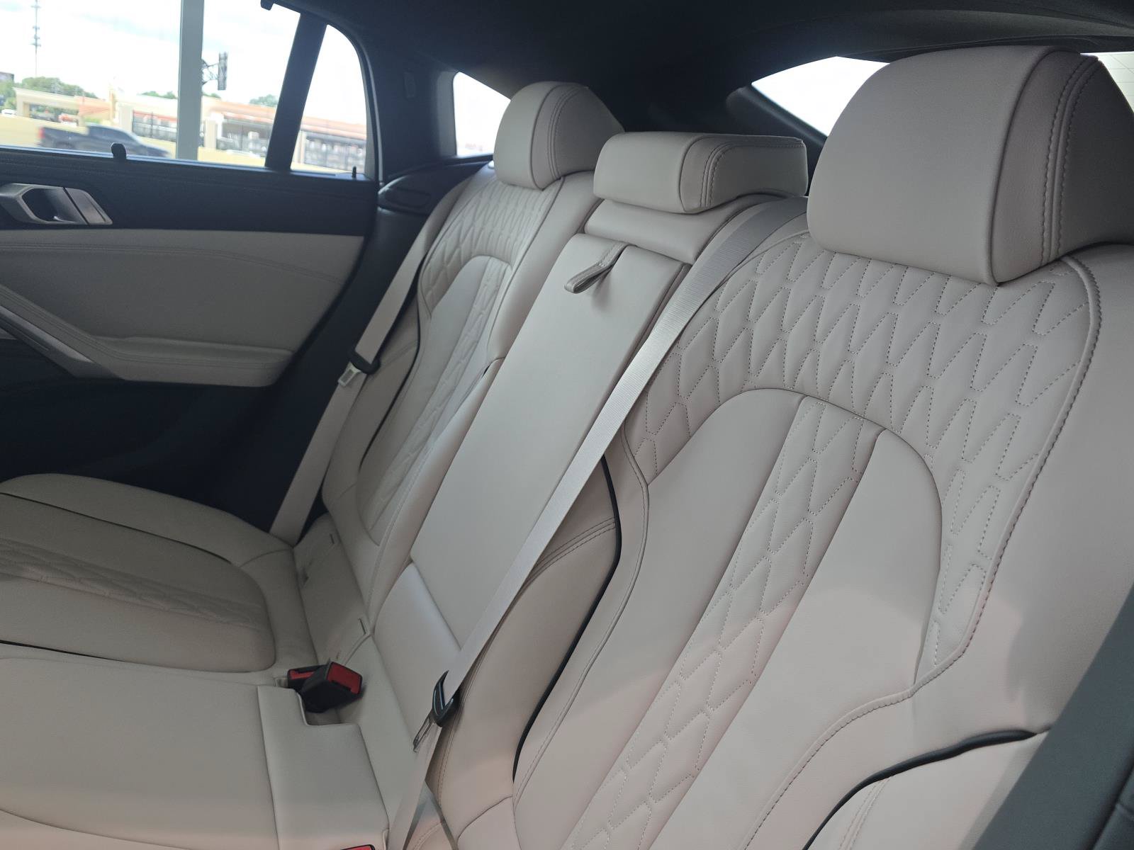 New 2027 BMW X6 M60i AWD/4WD image 12