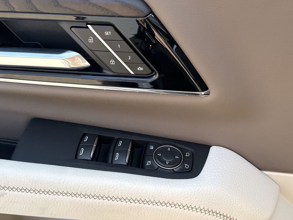 New 2026 GMC Yukon XL Denali w/ Sun & Power Step Package image 15