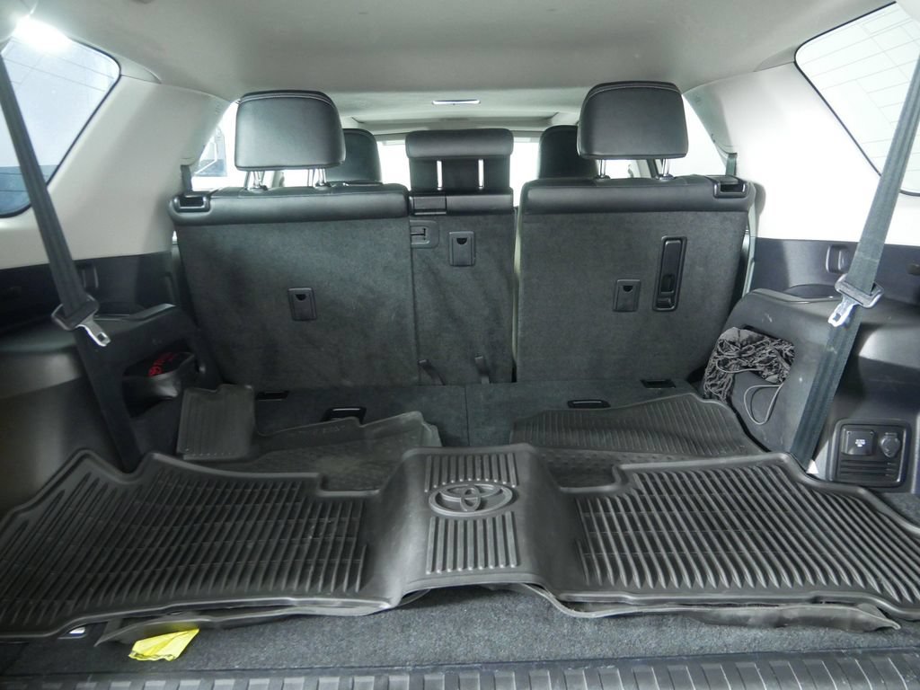 Used 2021 Toyota 4Runner Nightshade AWD/4WD image 17