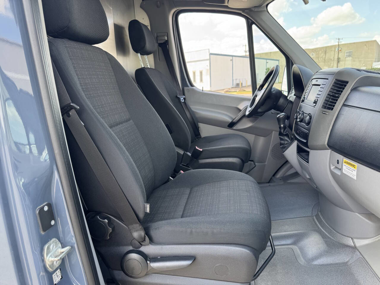 Used 2018 Mercedes-Benz Sprinter 2500 image 14