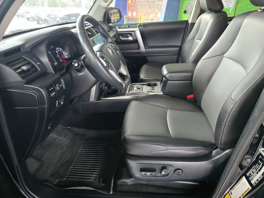 Used 2024 Toyota 4Runner SR5 Premium w/ Moonroof Package AWD/4WD image 23