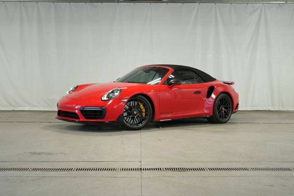 Used 2019 Porsche 911 Turbo image 1