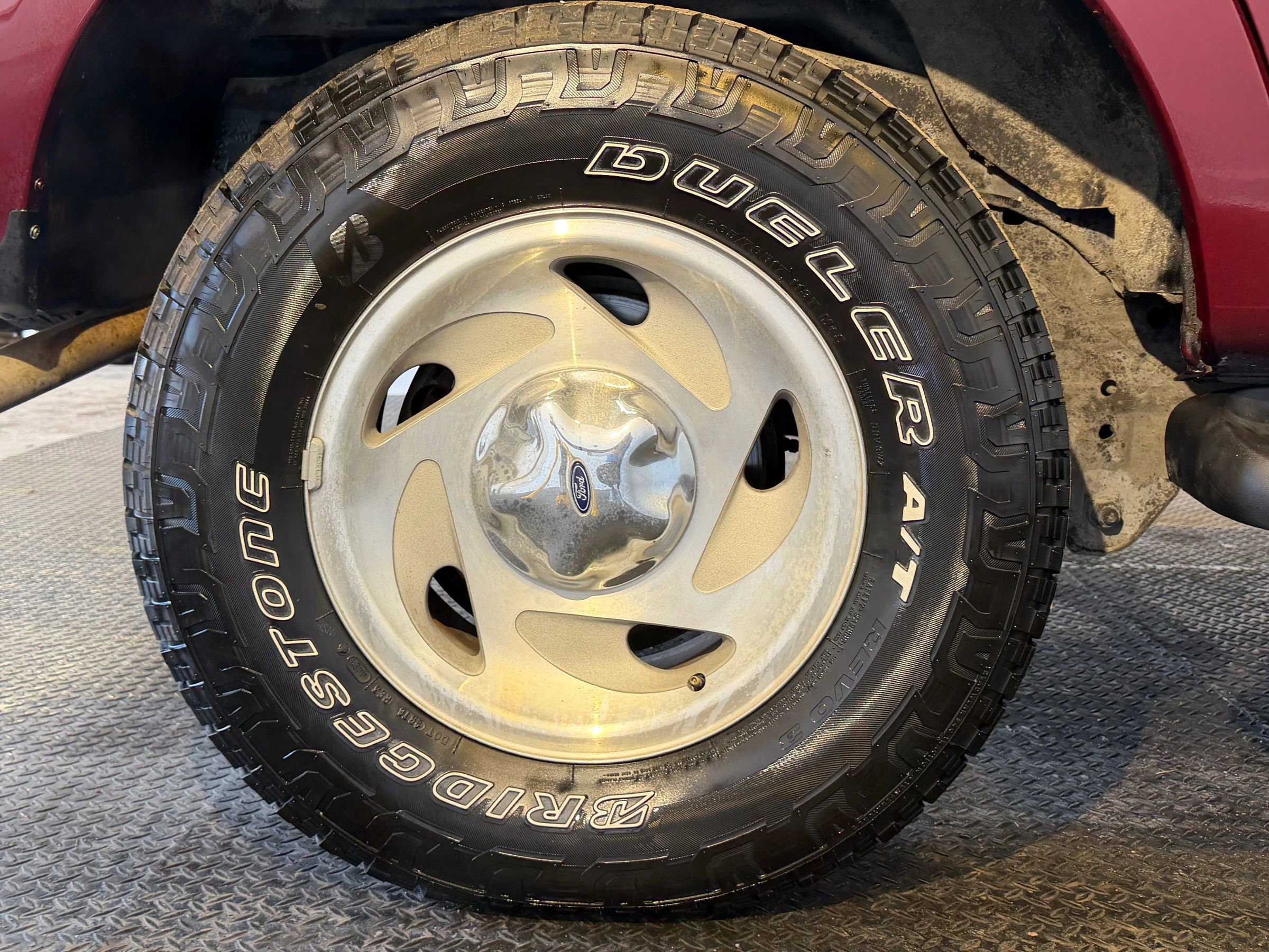 Used 1998 Ford Expedition 4WD image 8