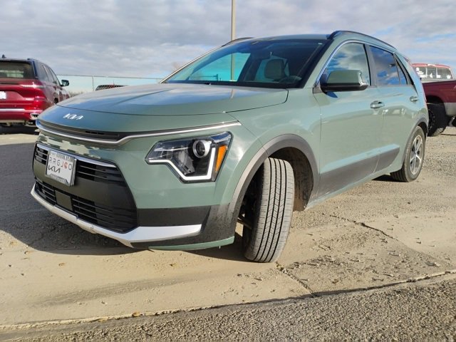 Used 2024 Kia Niro EX