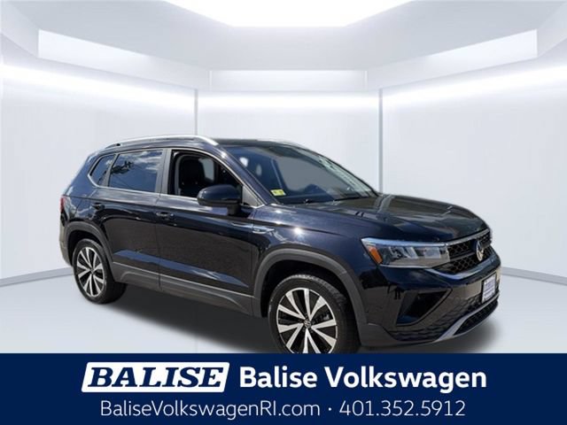 Certified 2023 Volkswagen Taos SE w/ Panoramic Sunroof Package