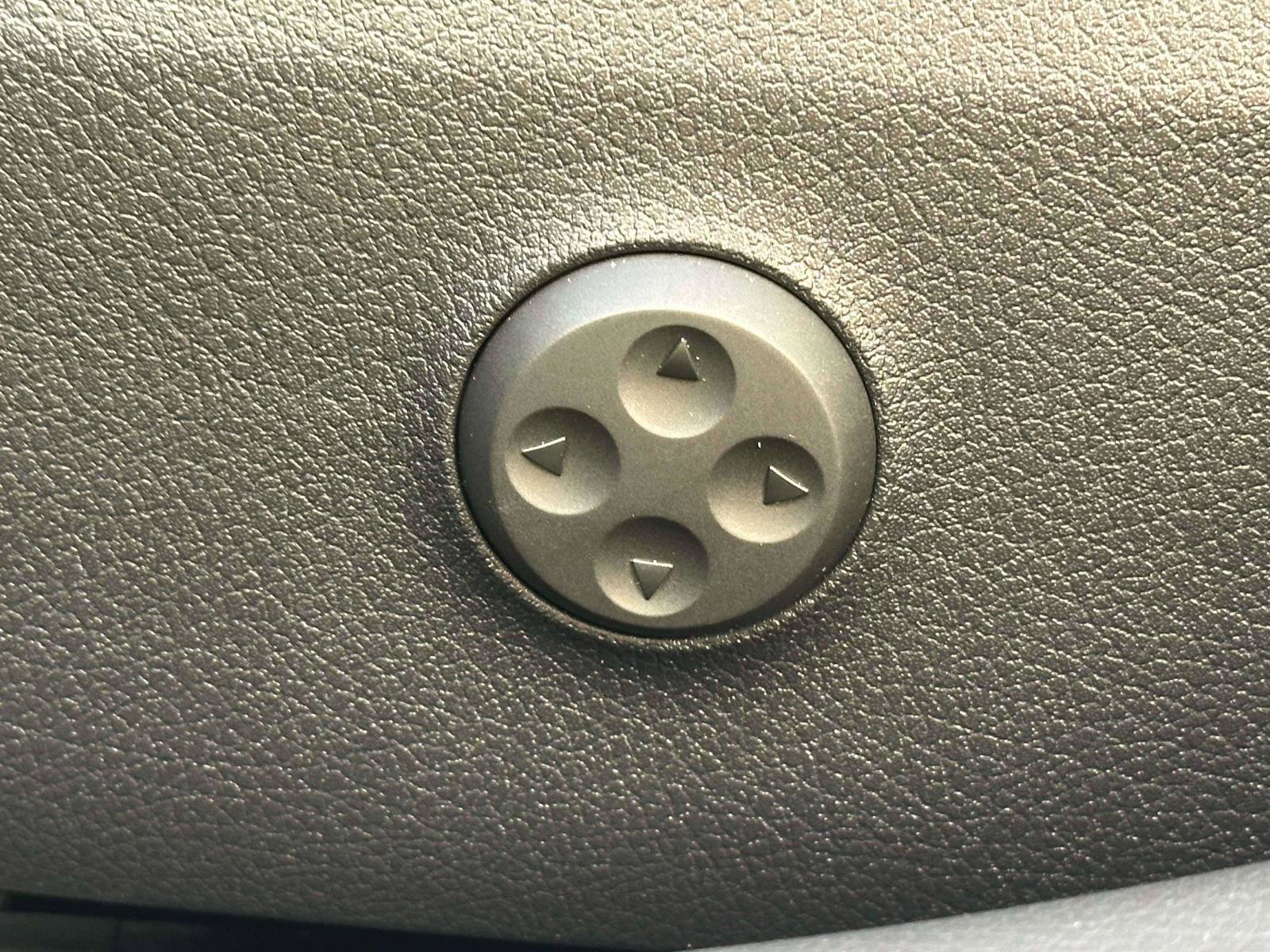 Certified 2023 Mercedes-Benz C 300 4MATIC Sedan image 15