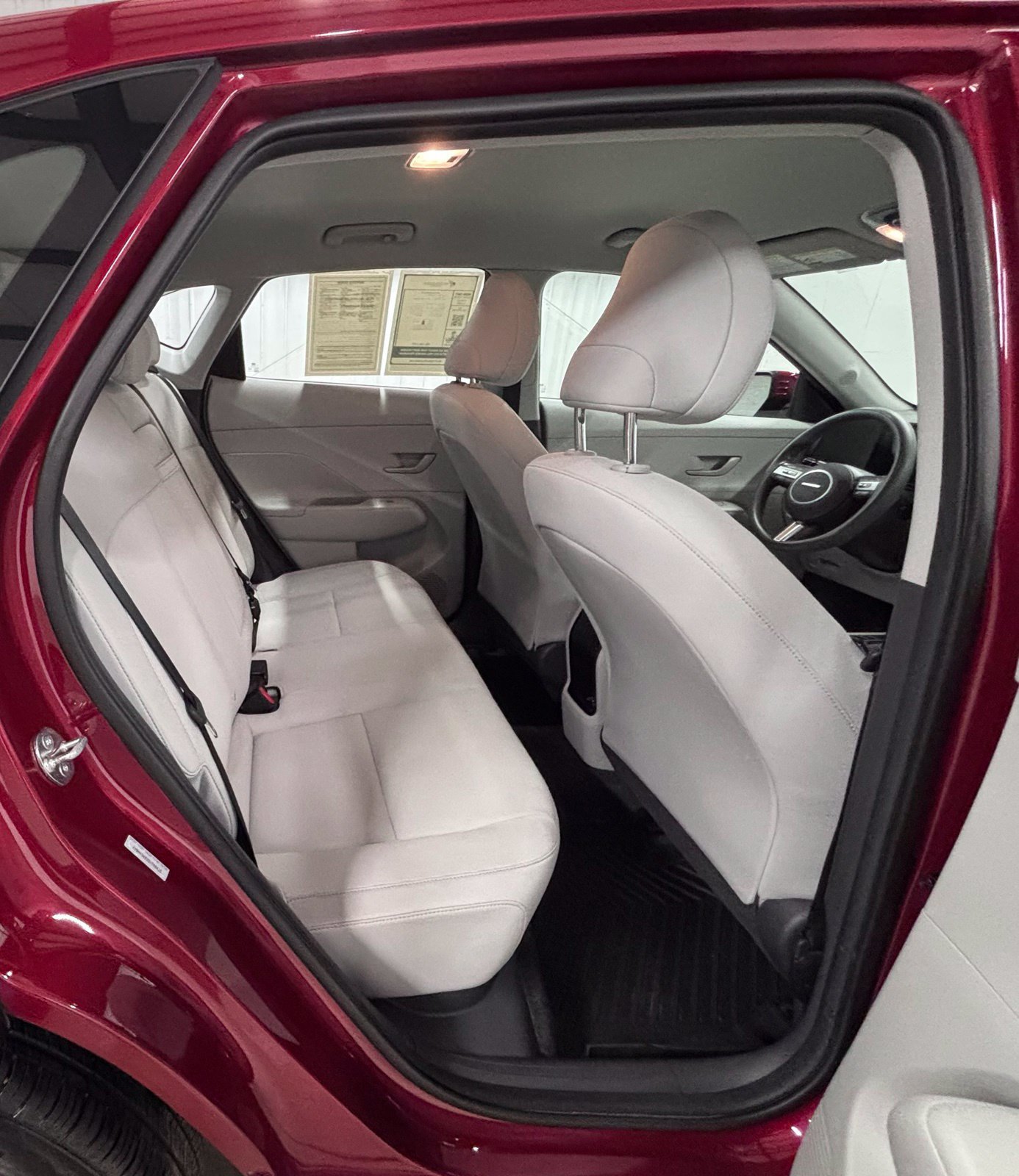 Certified 2025 Hyundai Kona SE FWD image 20