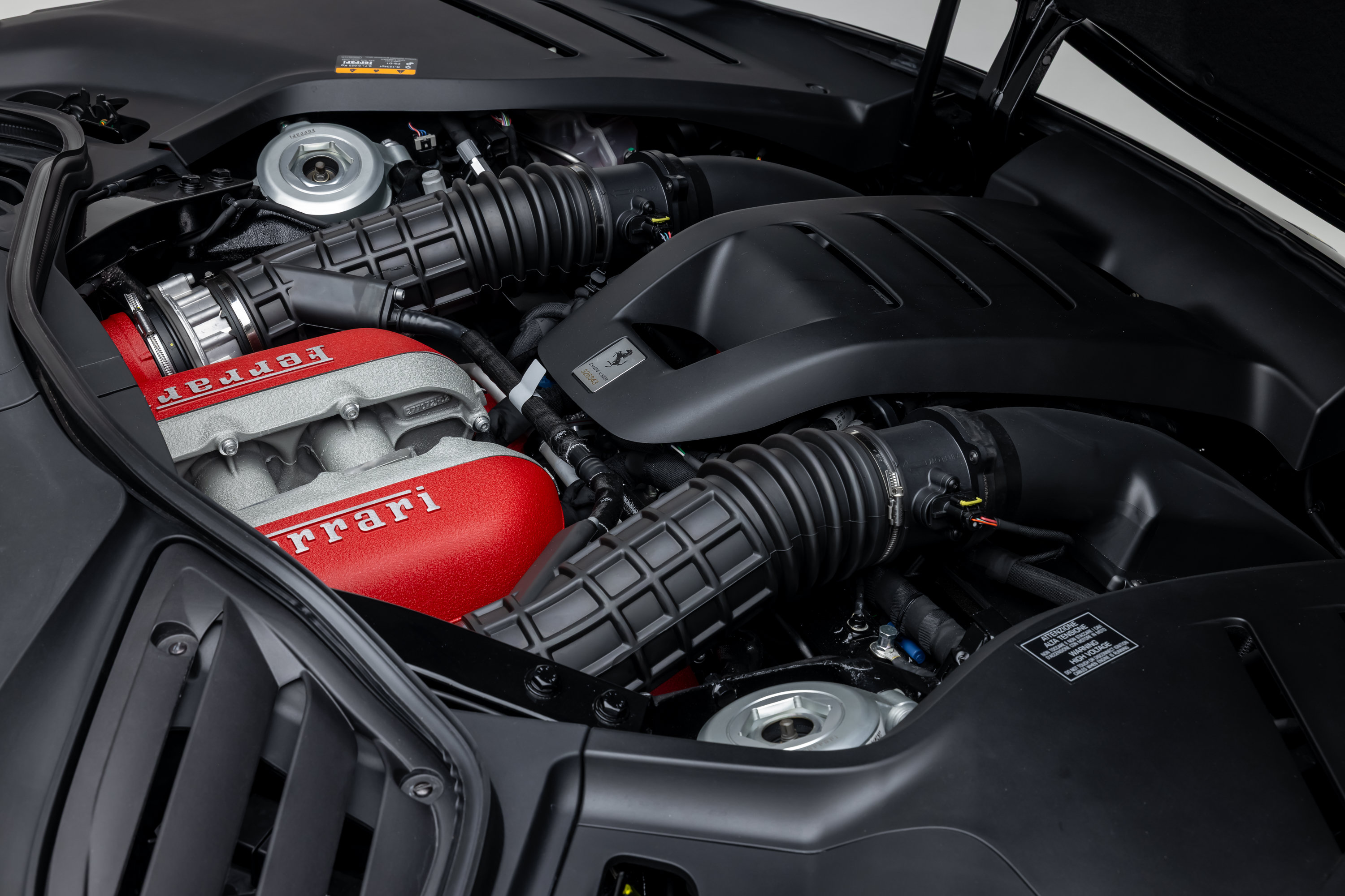 Used 2026 Ferrari Purosangue AWD/4WD image 19