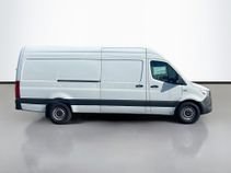 New 2025 Mercedes-Benz eSprinter 170 Cargo image 3