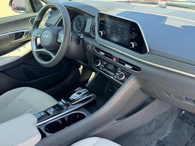 Used 2022 Hyundai Sonata Blue FWD image 9