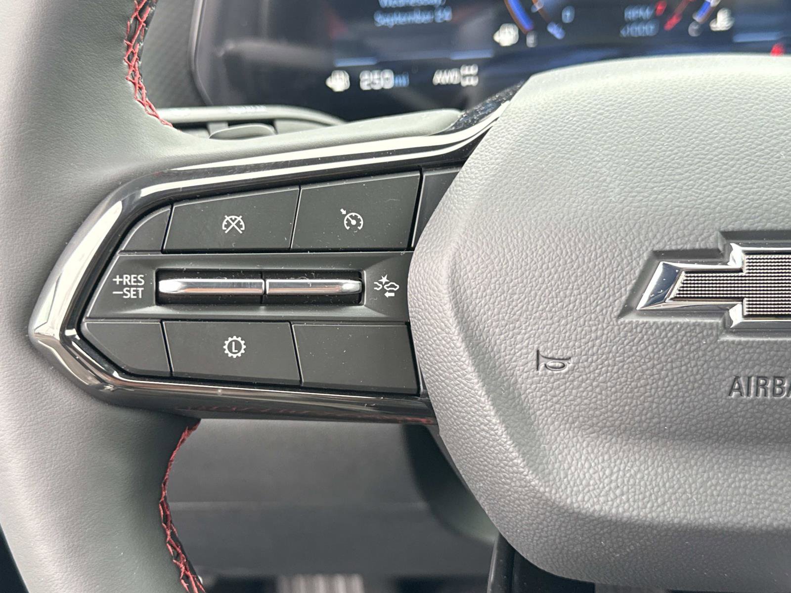 New 2026 Chevrolet Equinox RS image 9