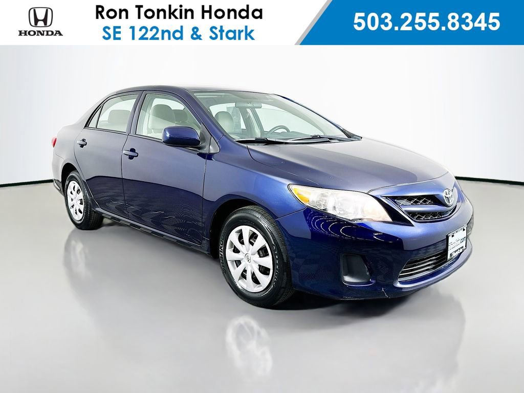 Used 2013 Toyota Corolla L FWD image 1