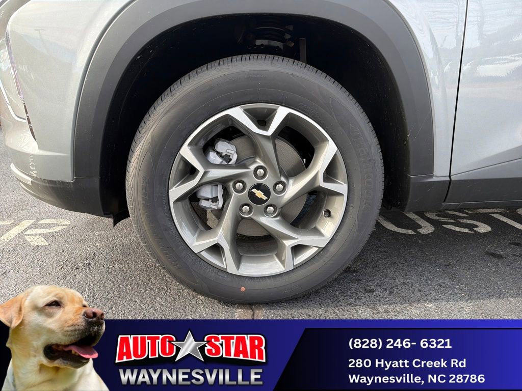 New 2025 Chevrolet Trax LT w/ LT Convenience Package image 23