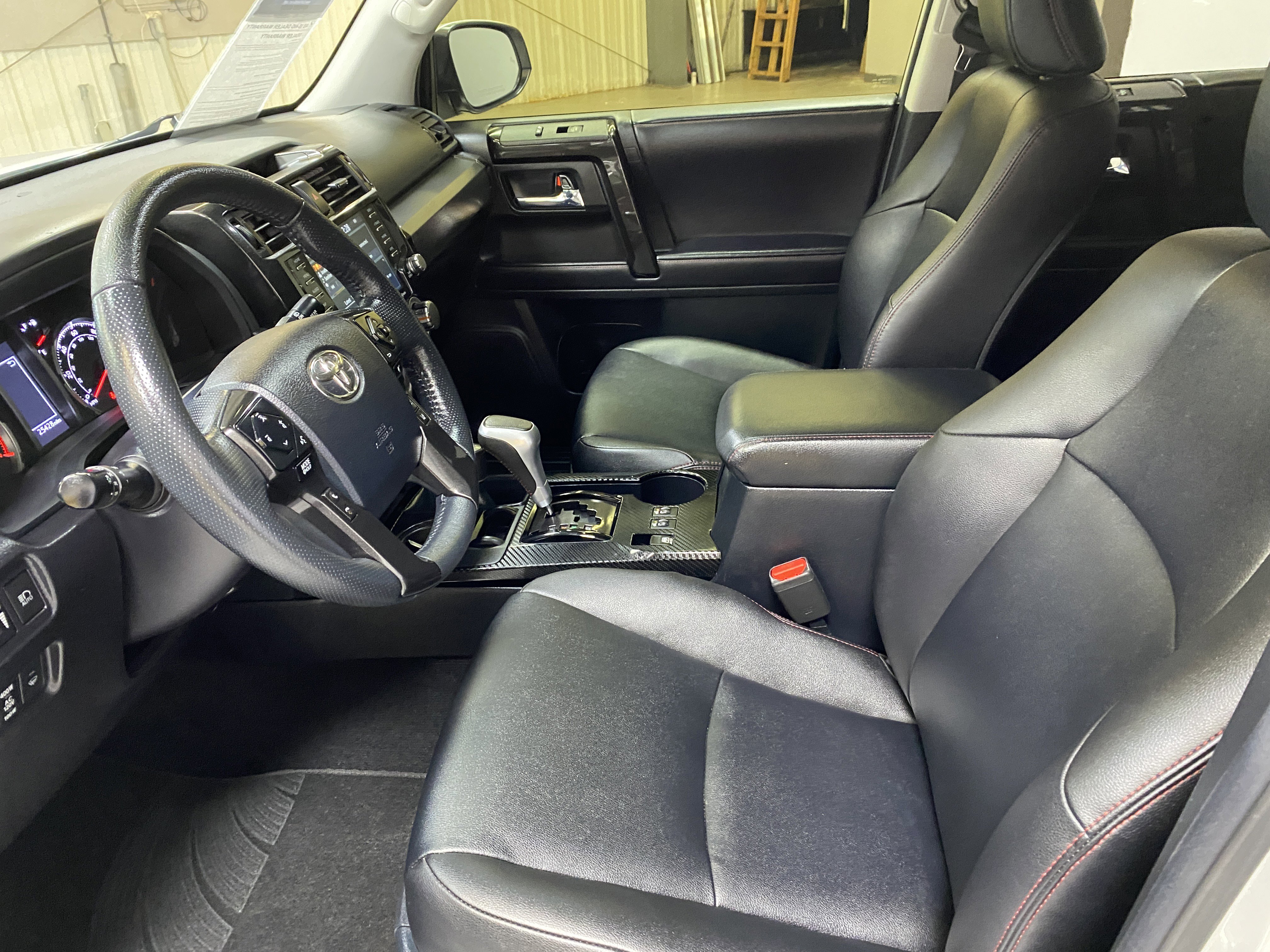 Used 2023 Toyota 4Runner TRD Off-Road Premium image 18