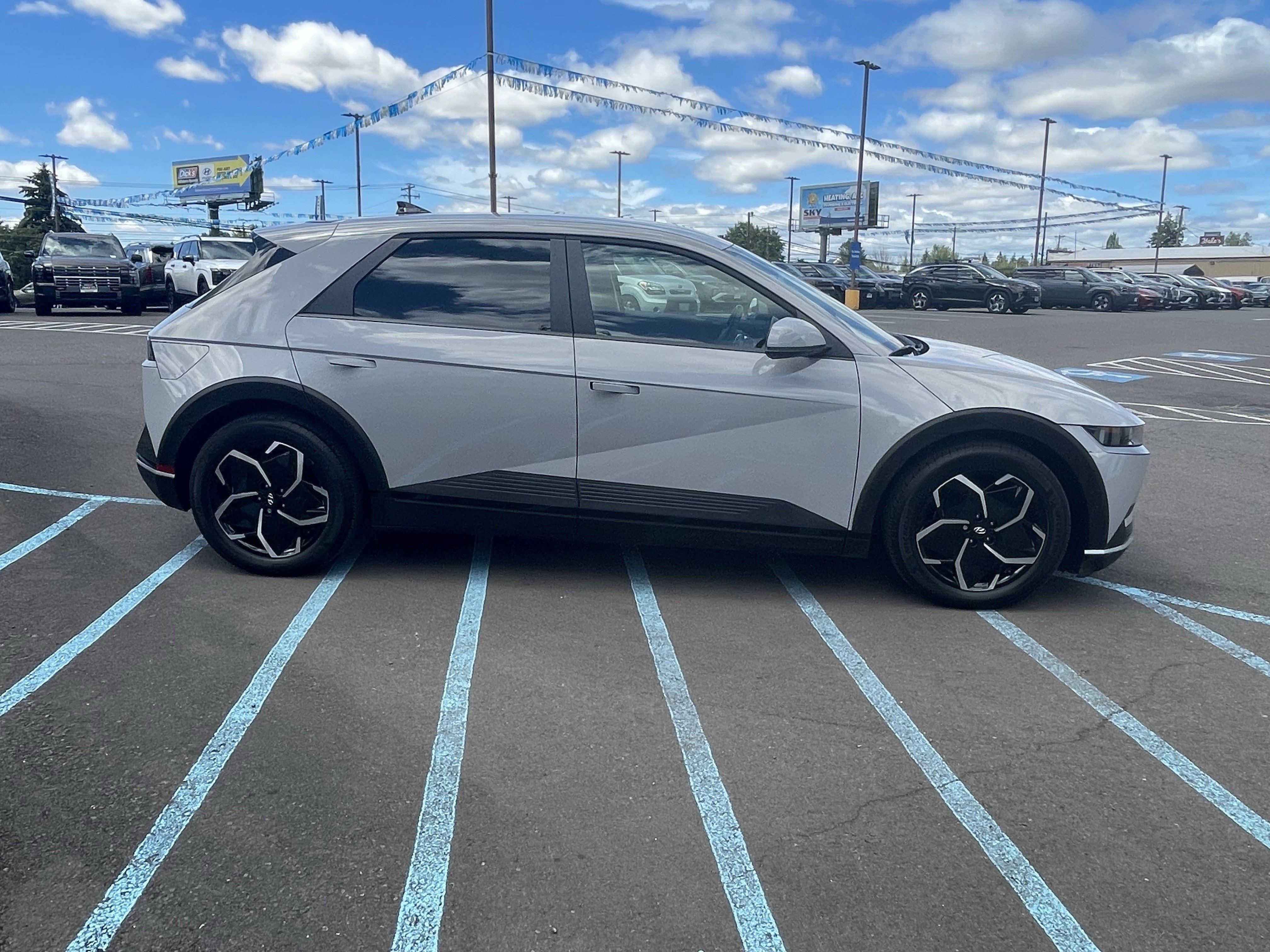 Certified 2024 Hyundai Ioniq 5 SE AWD/4WD image 6