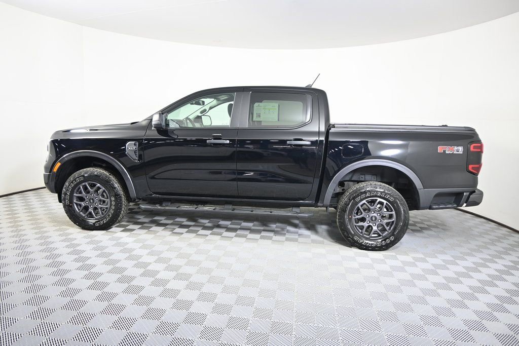 Used 2024 Ford Ranger XLT w/ FX4 Off-Road Package image 3