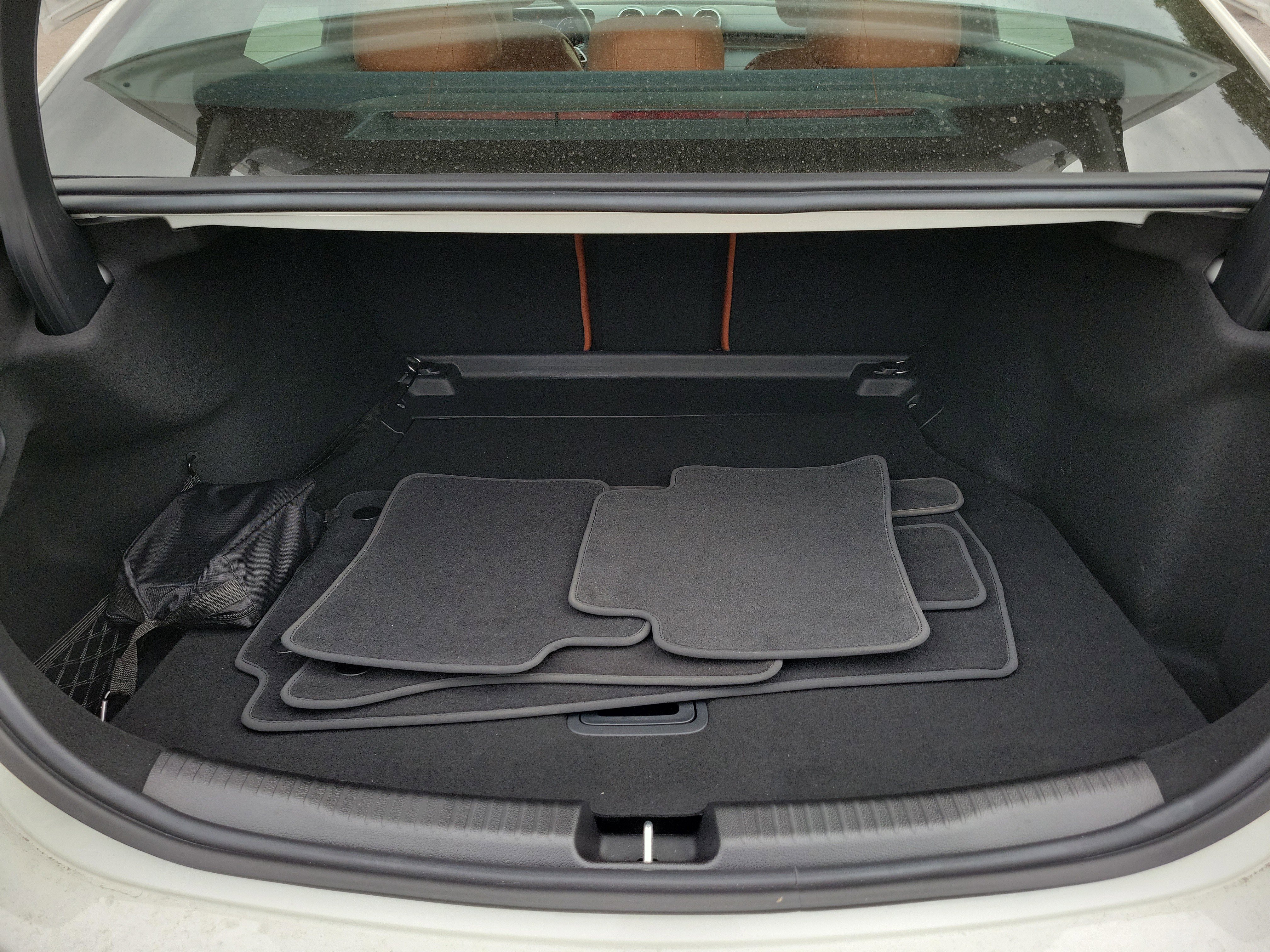 Certified 2025 Mercedes-Benz C 300 Sedan image 8