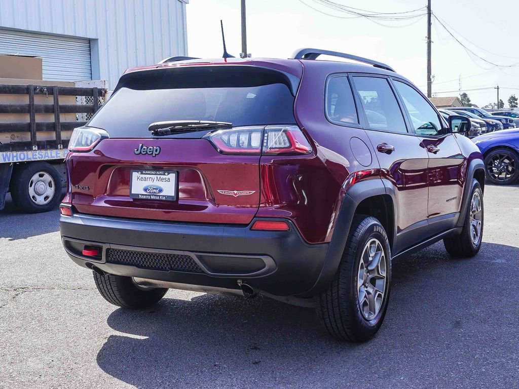 Used 2021 Jeep Cherokee Trailhawk image 6