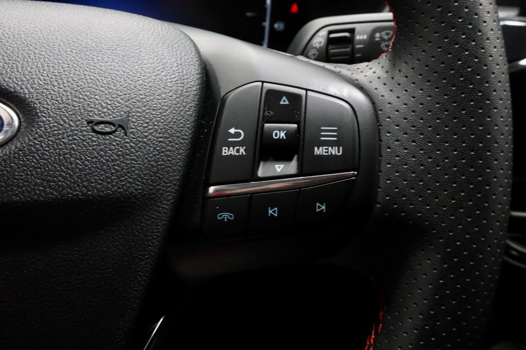 Used 2025 Ford Escape ST-Line AWD/4WD image 28