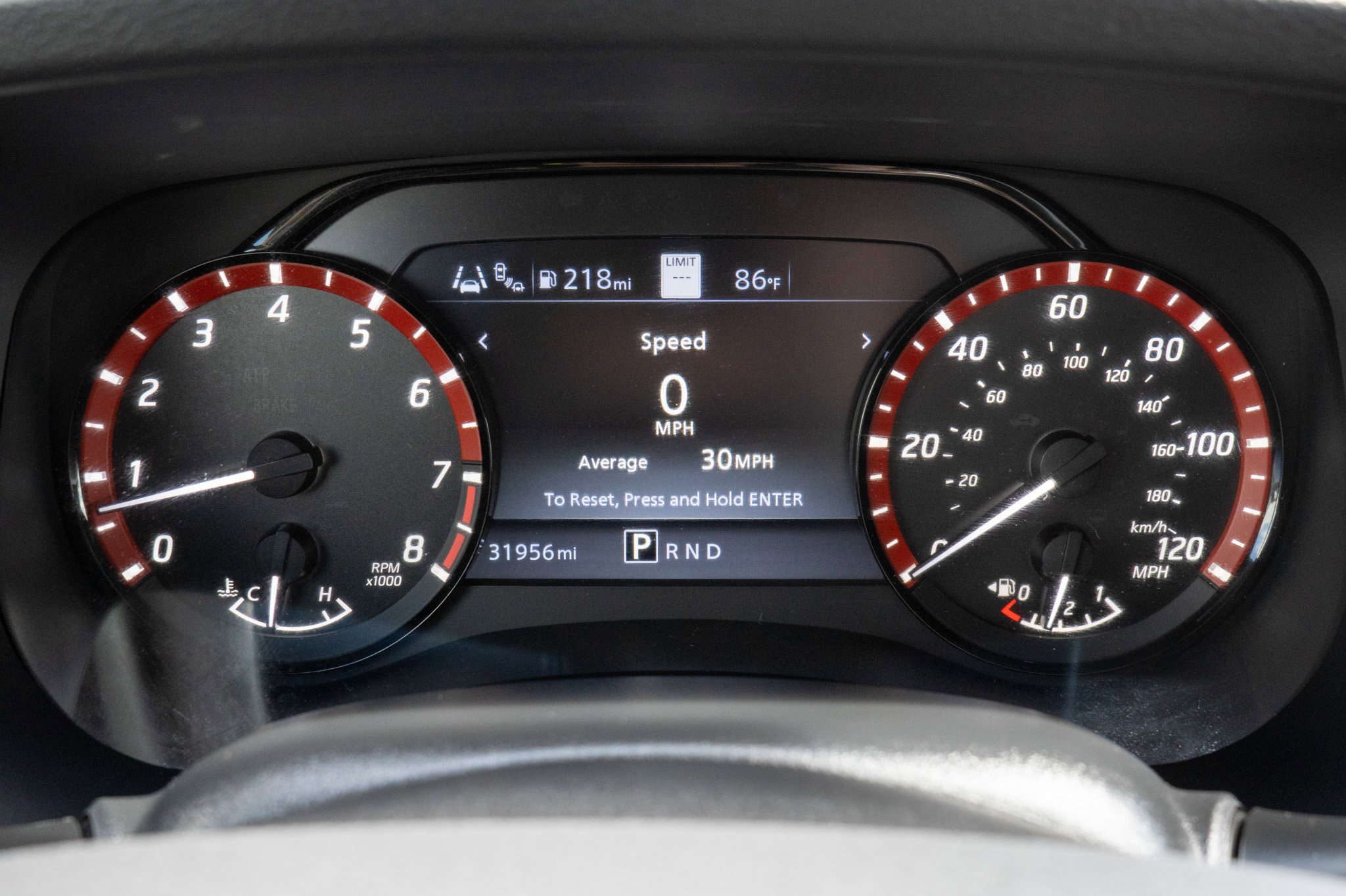 Used 2022 Nissan Frontier Pro-X image 12