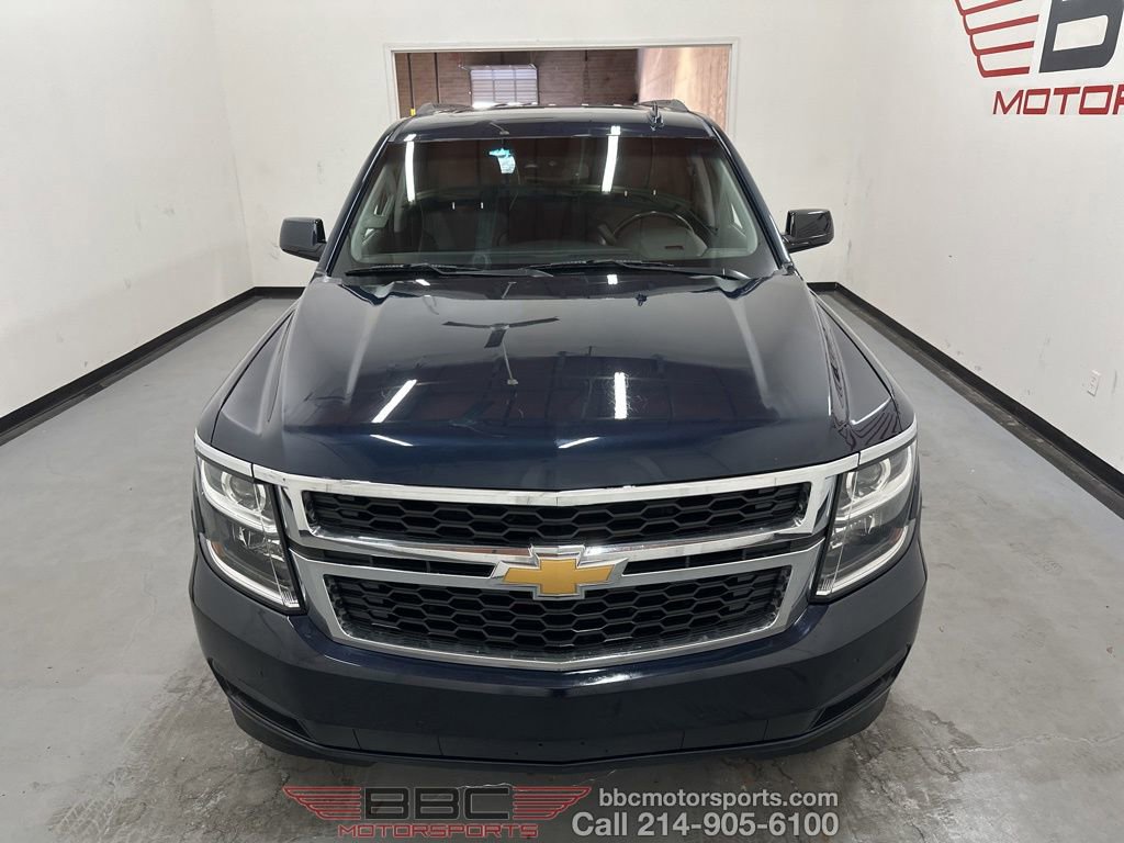 Used 2019 Chevrolet Suburban LT video 3