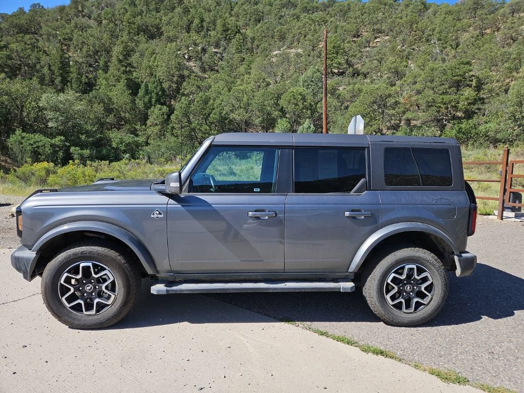 Used 2024 Ford Bronco Outer Banks AWD/4WD image 6
