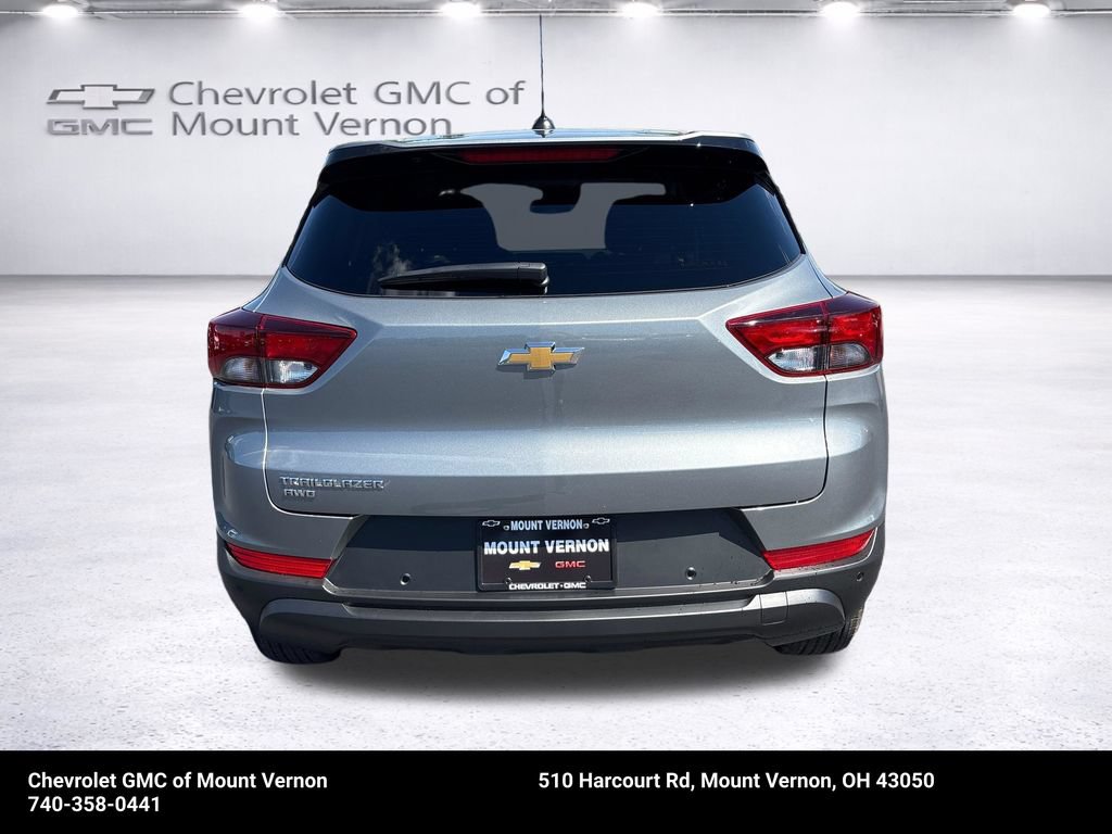 New 2026 Chevrolet TrailBlazer LS w/ LS Convenience Package AWD/4WD image 4