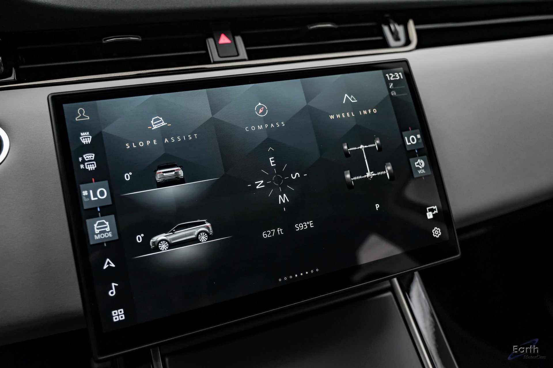 Used 2024 Land Rover Range Rover Evoque Dynamic SE image 61