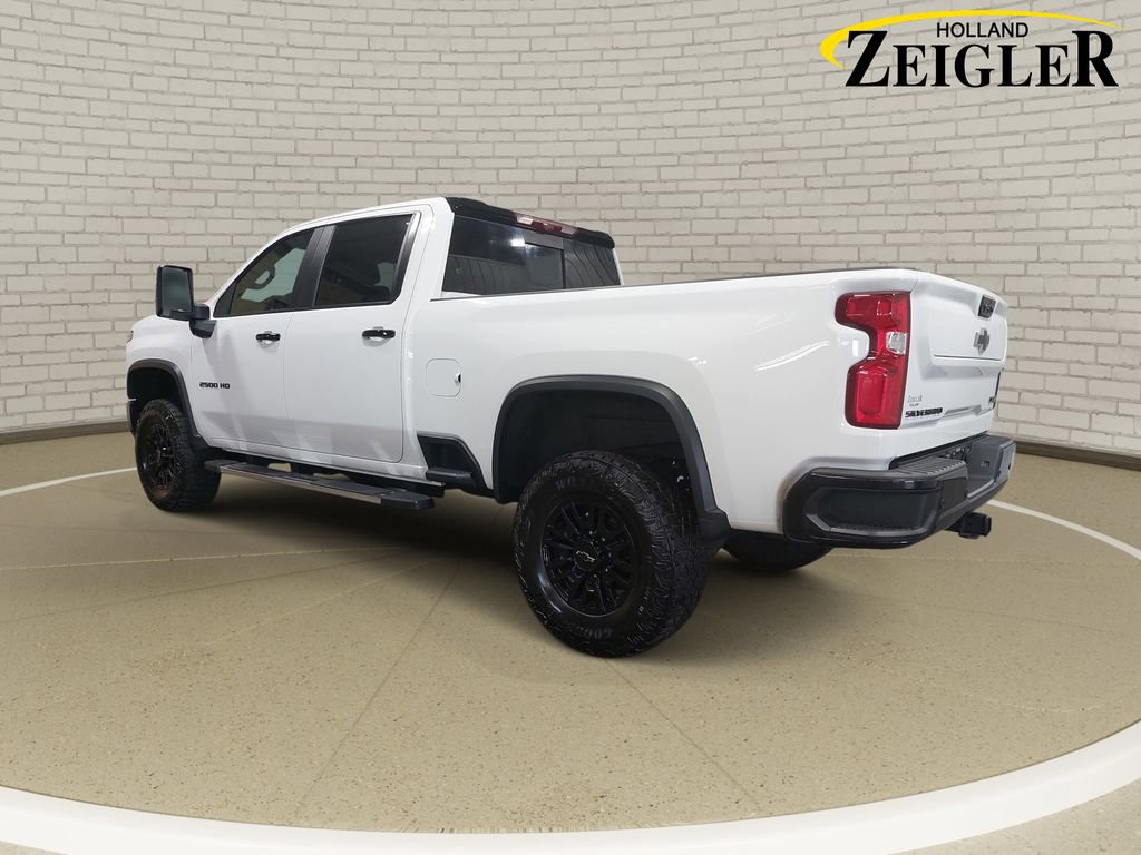 Used 2024 Chevrolet Silverado 2500 ZR2 w/ Technology Package AWD/4WD image 7