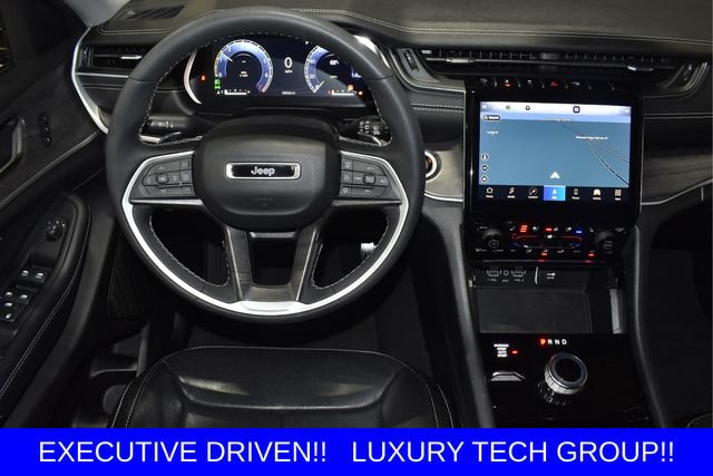Used 2023 Jeep Grand Cherokee L Limited w/ Luxury Tech Group II AWD/4WD image 32