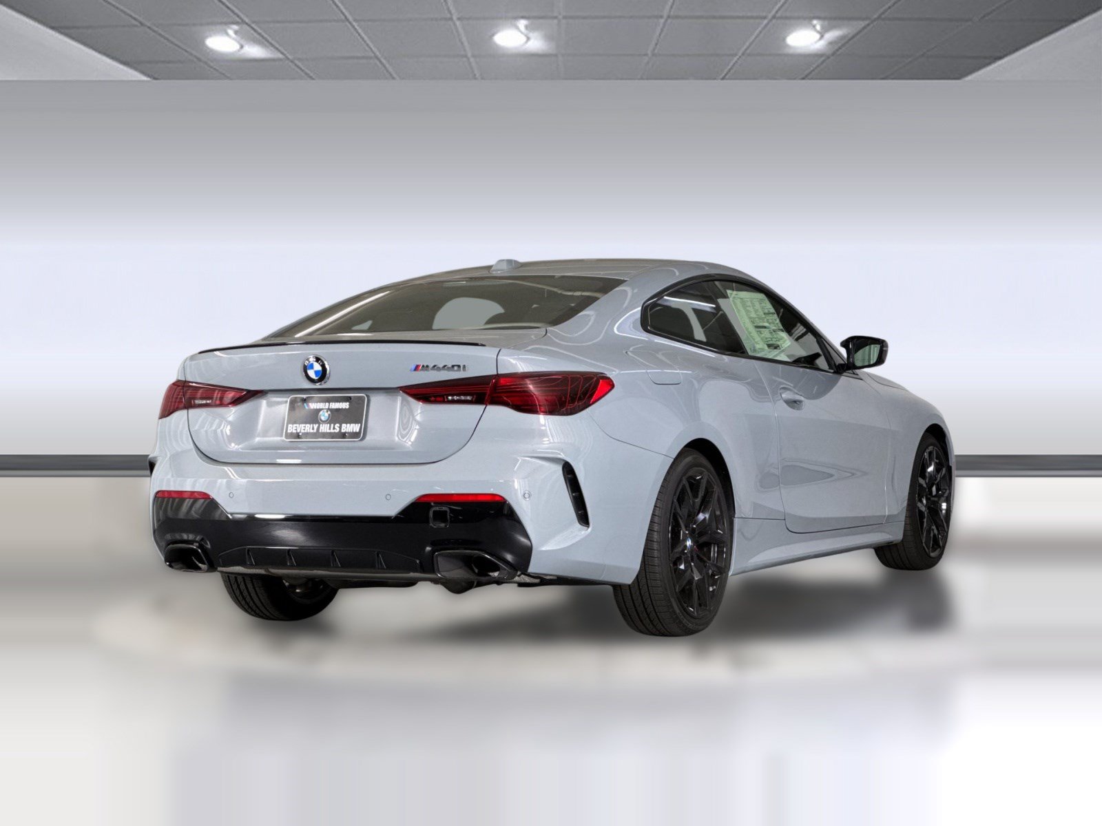 New 2027 BMW M440i Coupe w/ Shadowloine Package RWD image 9