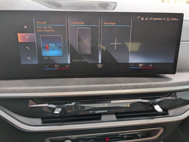 Used 2023 BMW X7 xDrive40i w/ Premium Package image 21