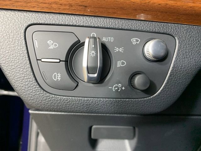 Used 2023 Audi Q5 2.0T Prestige w/ Prestige Package AWD/4WD image 19