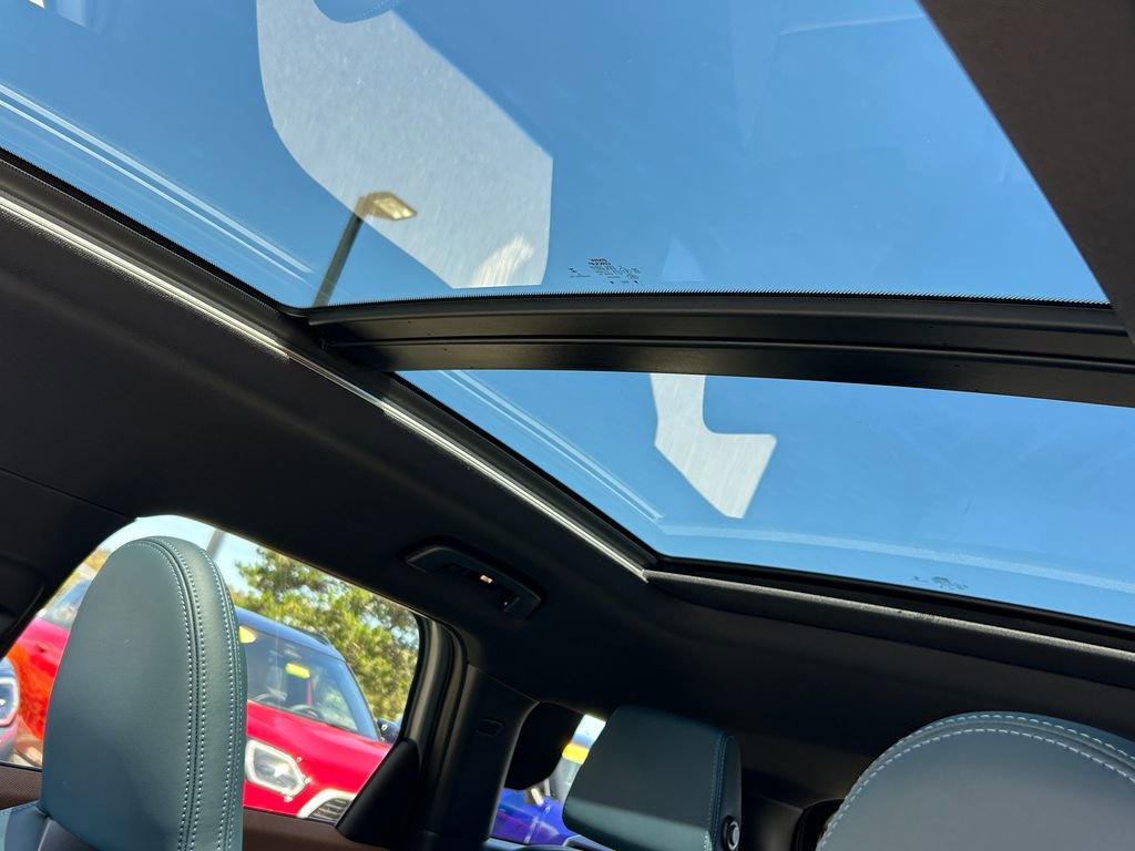 Used 2025 MINI Cooper Countryman S w/ Comfort Package Max AWD/4WD image 16