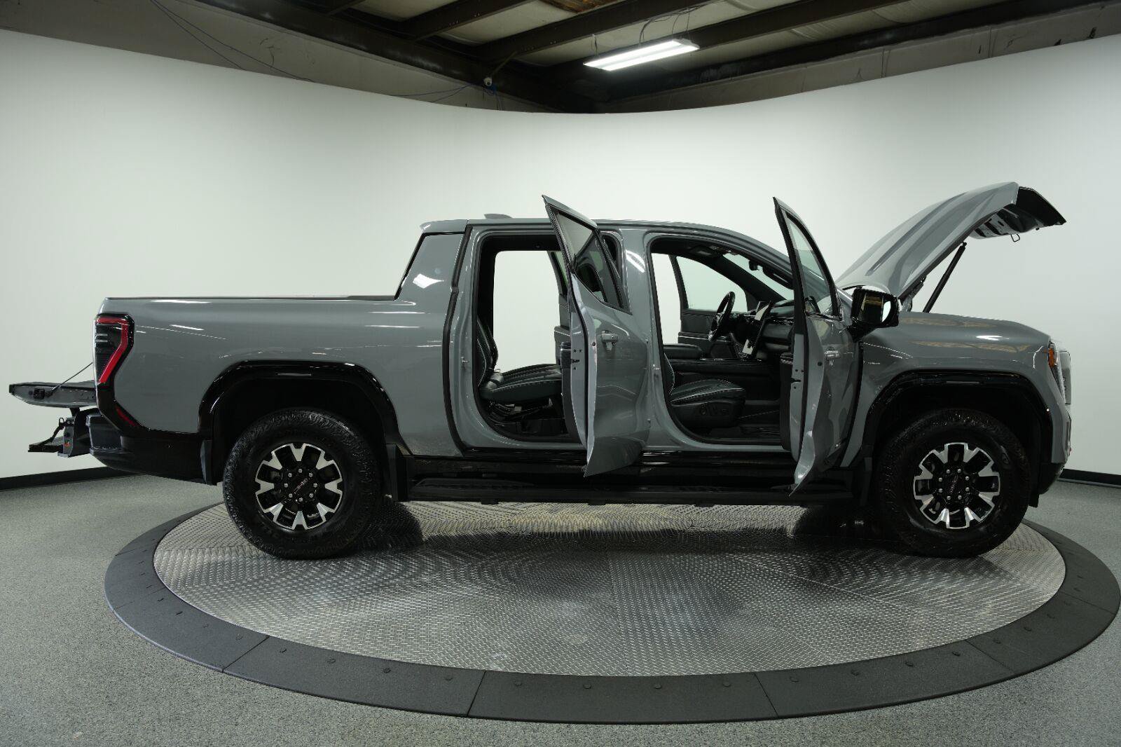 Certified 2026 GMC Sierra EV AT4 w/ AT4 Premium Package AWD/4WD image 11